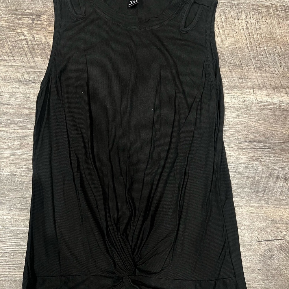 SHEIN Black Twist-Front Tank Top